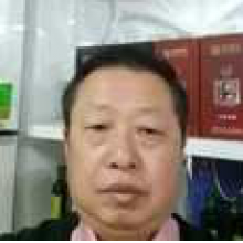 齐振根 